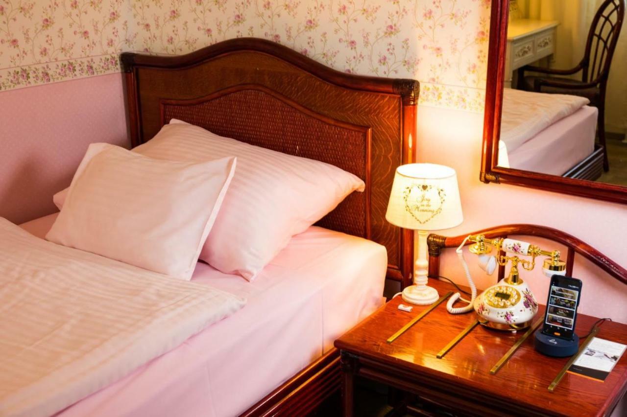 Hotel Freizeittempel Вінер-Нойштадт Екстер'єр фото